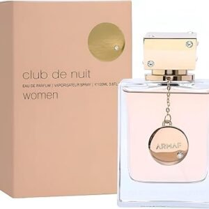 Perfume Armaf Club de Nuit Woman EDP 105 ml frasco rosado con detalles metálicos y cadena plateada